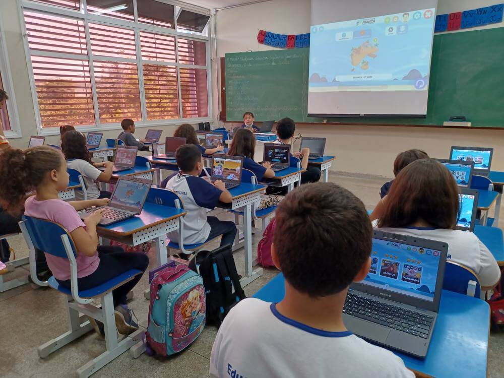 Projeto Estante Mágica será lançado por escola do Piratininga