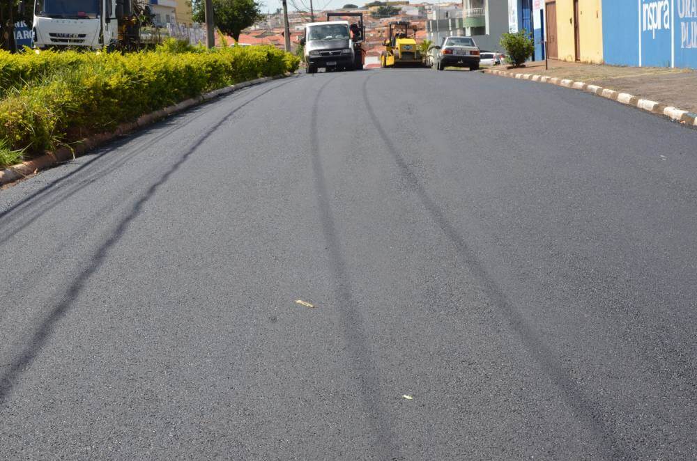 Recapeamento chega a Av. Dom Pedro I