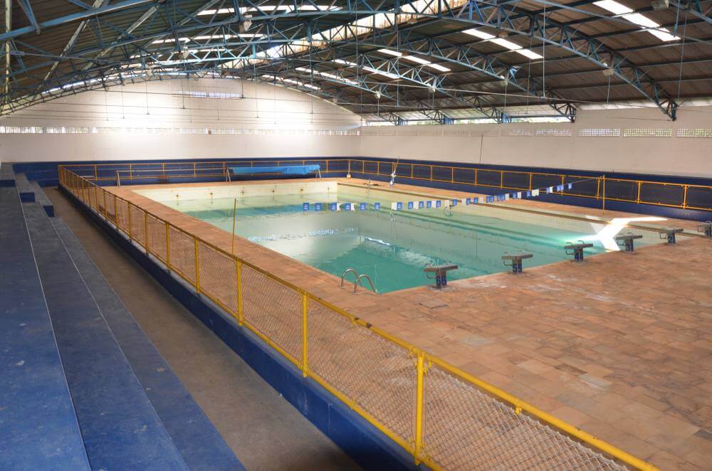 Aberta nova licitação para reforma da Piscina do Poliesportivo