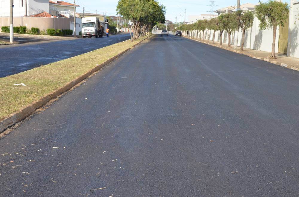 Recapeamento segue no Jardim do Éden