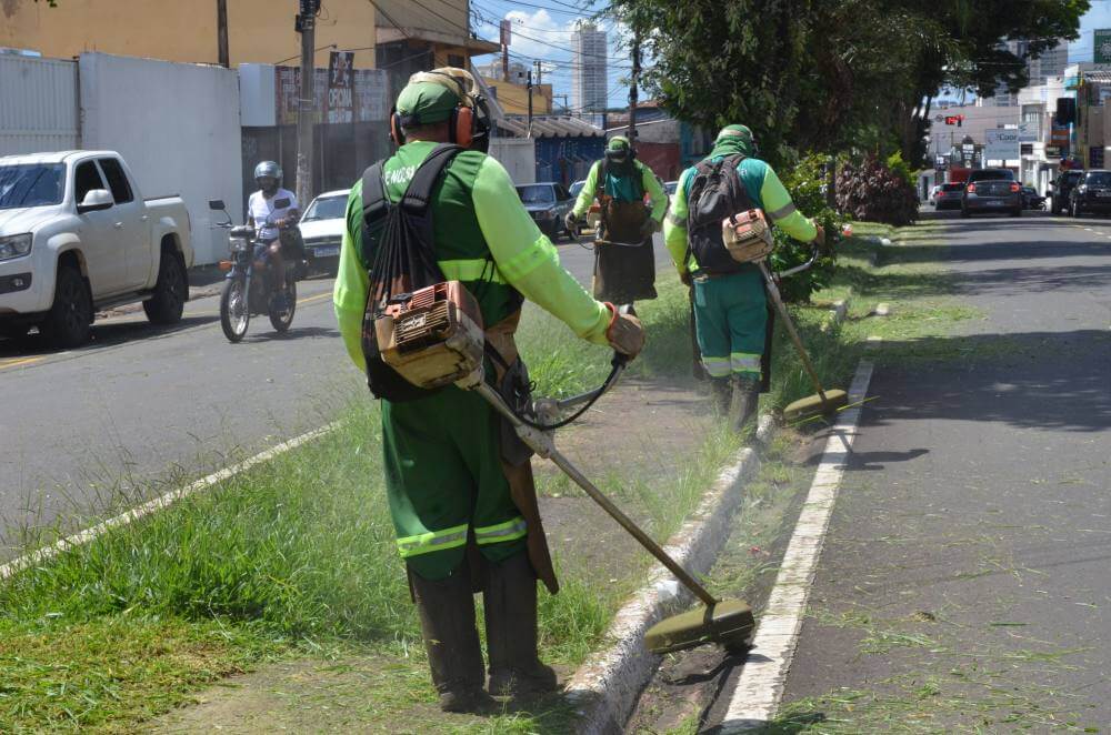 Meio Ambiente intensifica ações de limpeza de áreas públicas