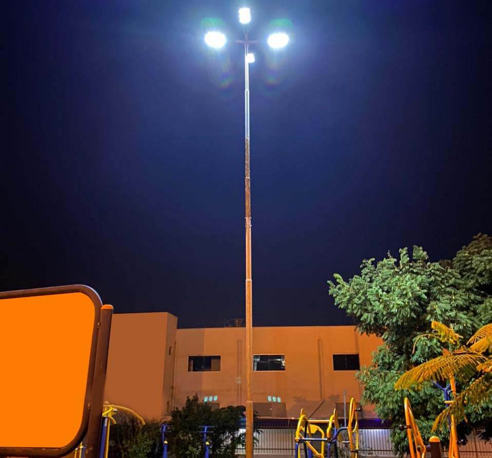 Praça e Academia são iluminadas no Residencial Nosso Lar