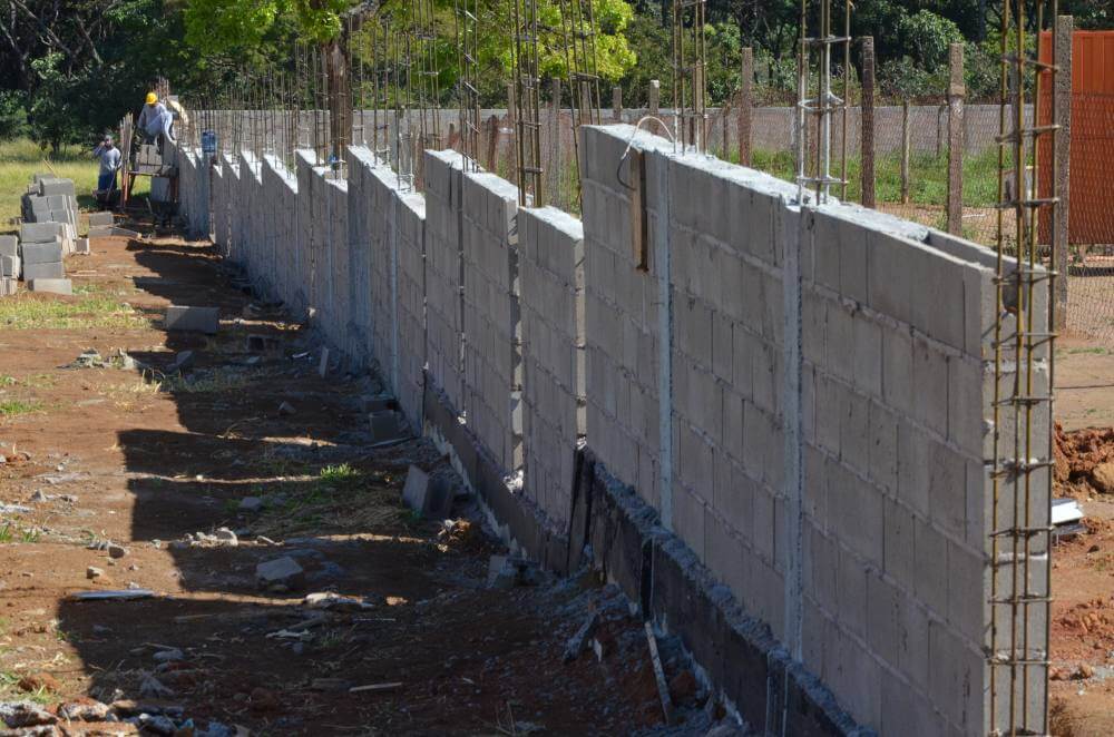 Canil Municipal avança com melhorias e marca novo leilão