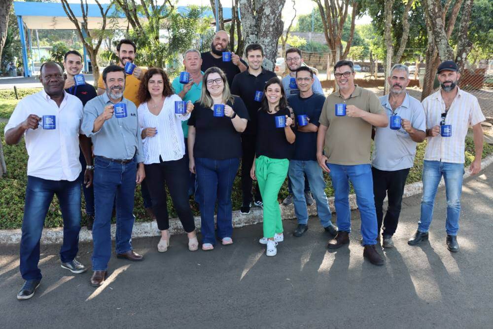 Prefeitura inicia substituição de copos descartáveis por canecas reutilizáveis