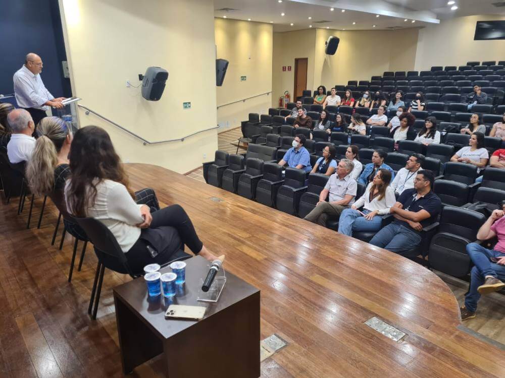 Prefeitura e Uni-Facef recepcionam novos preceptores do PET Saúde