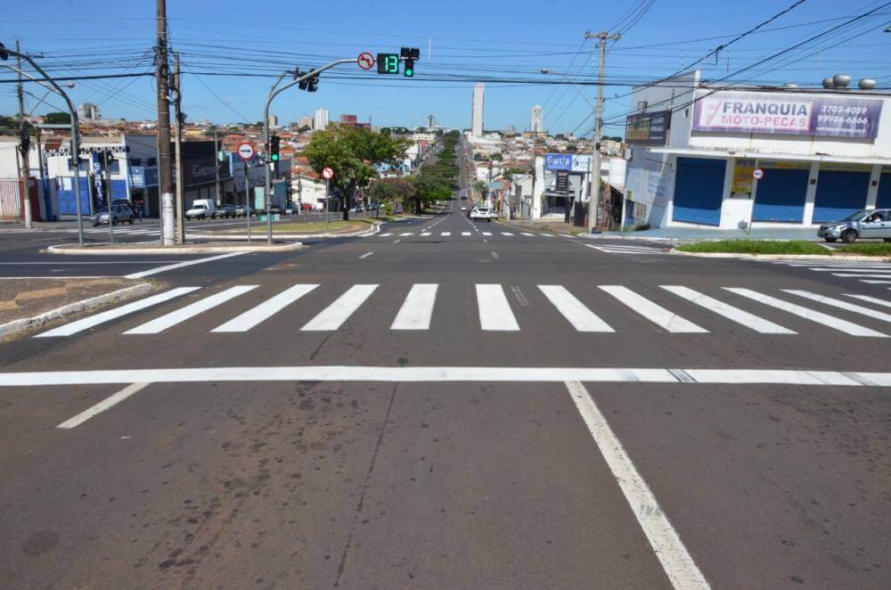 Trânsito investe na segurança e melhoria da sinalização