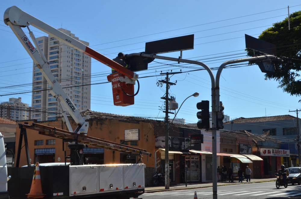 Maio Amarelo: Segurança amplia contadores regressivos nos semáforos