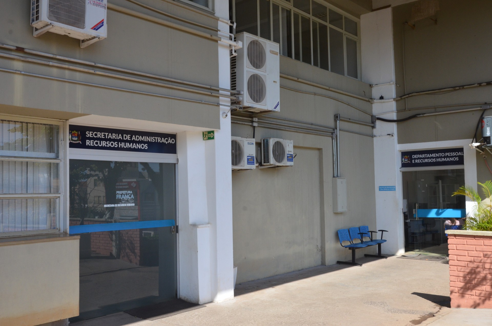 Administração divulga gabaritos de concursos