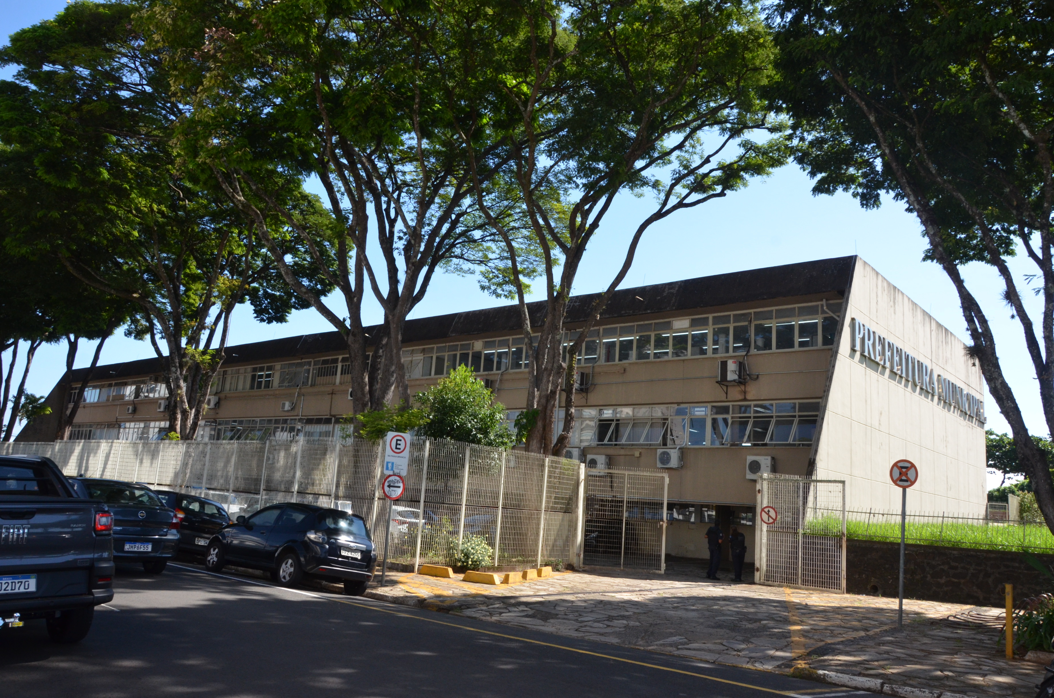 Corpus Christi: repartições públicas retomam atendimento na segunda