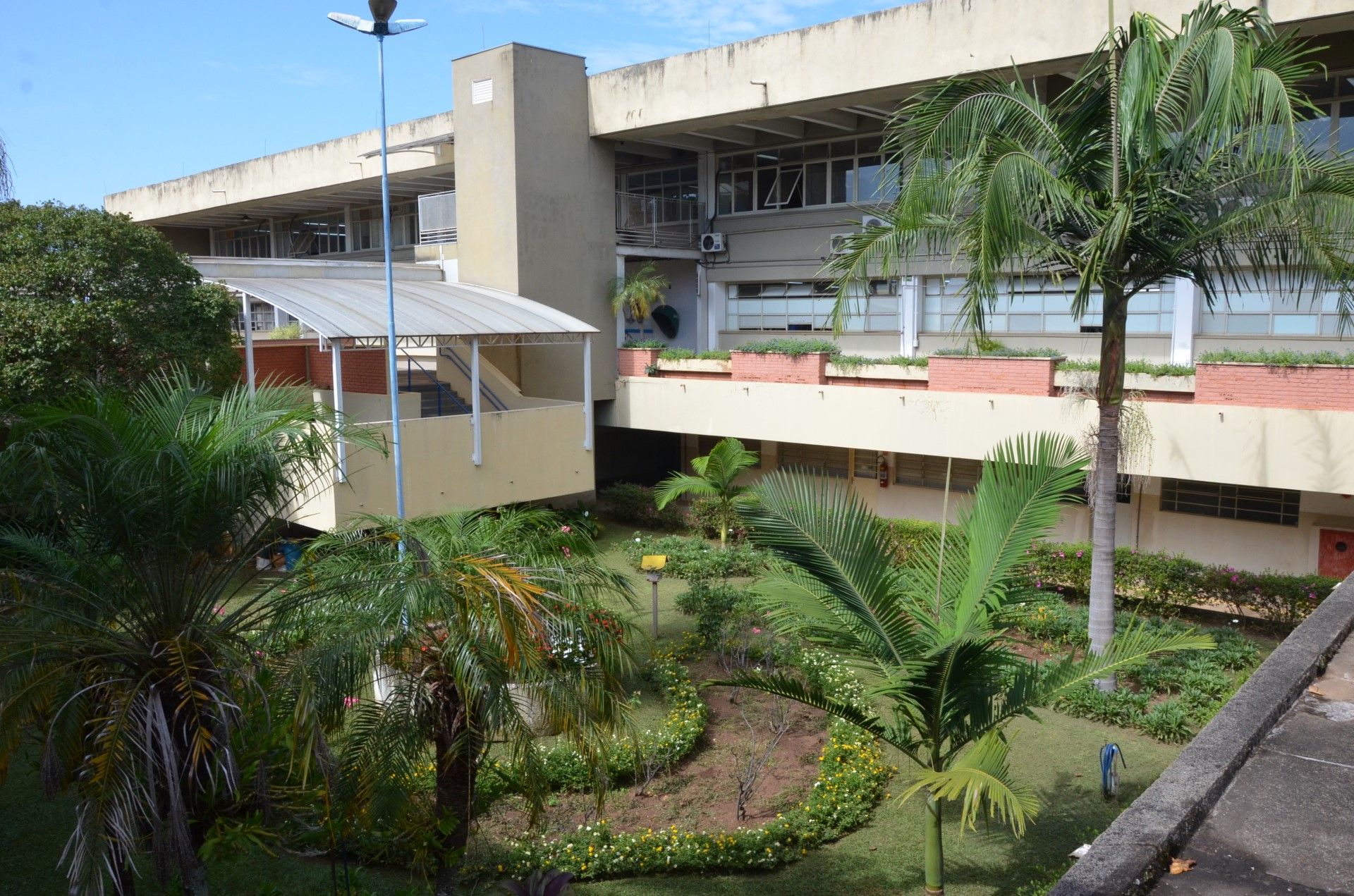 Administração publica classificação final e homologação de estagiários