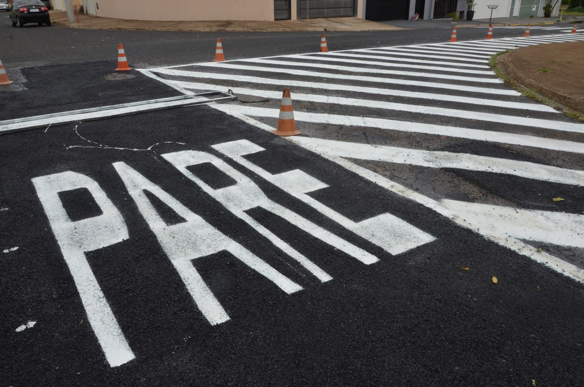 Segurança intensifica serviço de sinalização viária