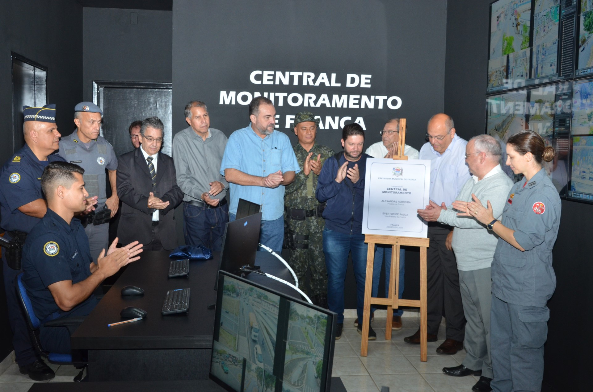 Prefeitura inaugura Central de Monitoramento