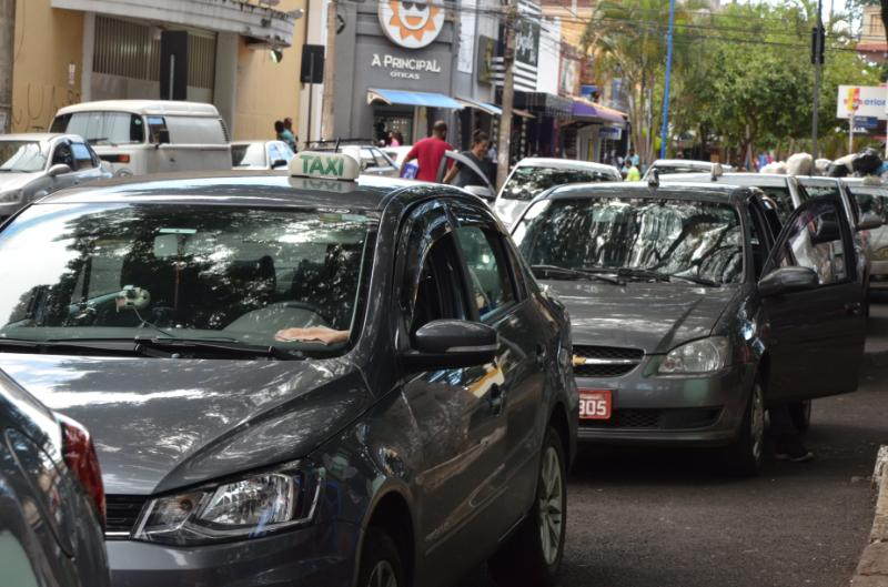 Segurança faz nova convocação de taxistas