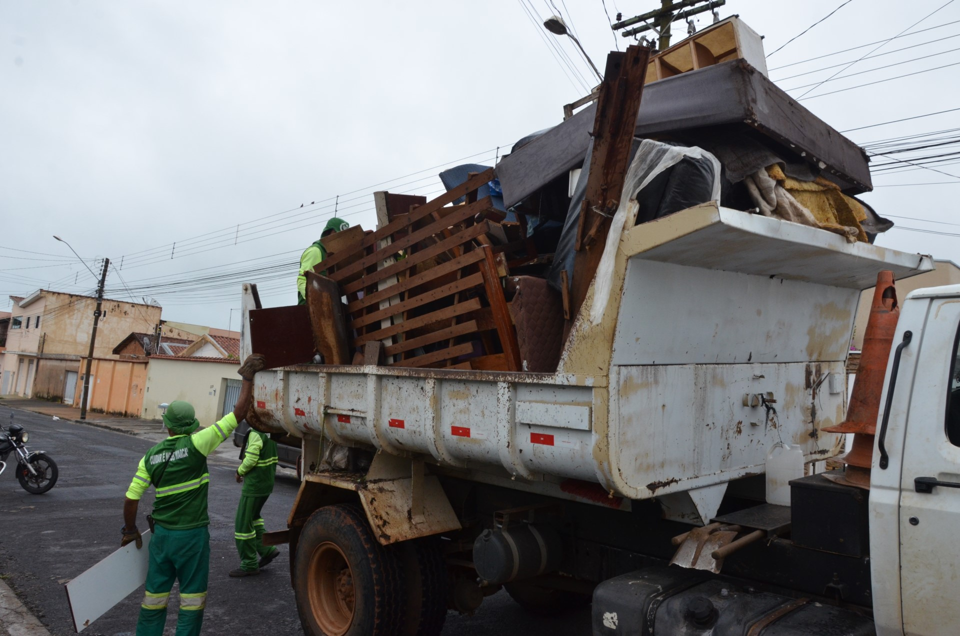 Arrastão da Limpeza recolhe 13,4 toneladas de materiais