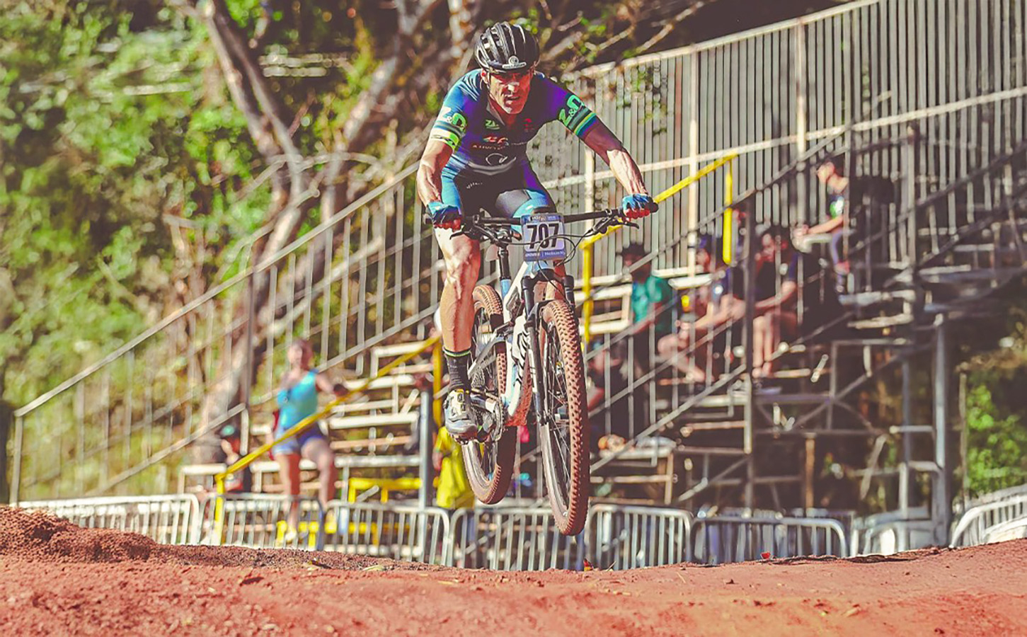 Ciclista ganha medalha de ouro e disputará Mundial