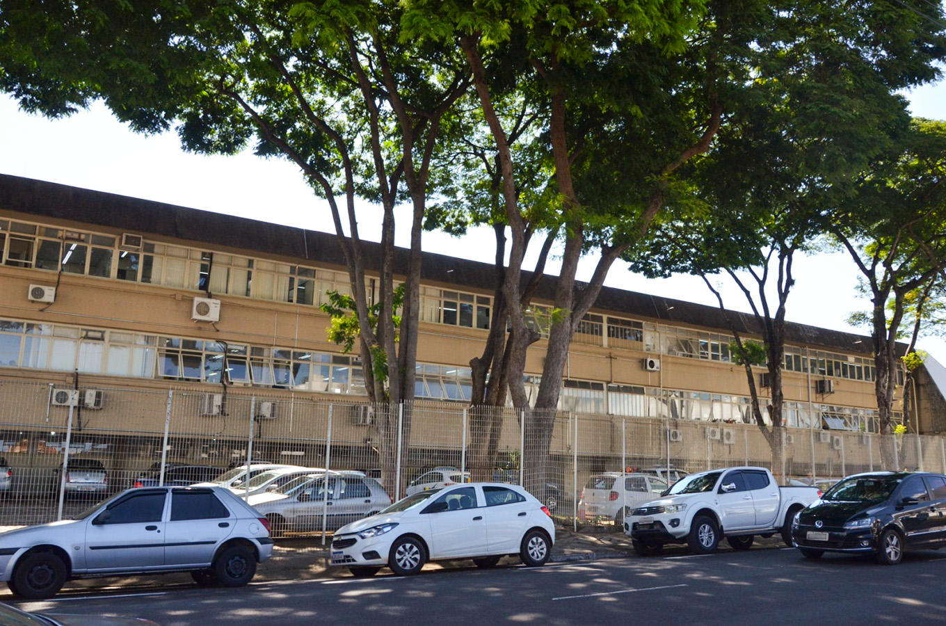 Prefeitura abre 5 concursos para 67 funções