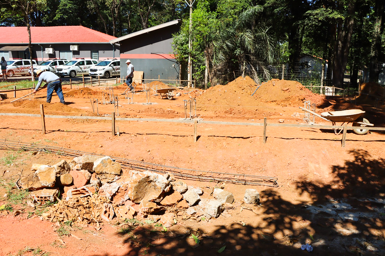 Prefeitura constrói alojamento na 5ª Companhia da Polícia Militar