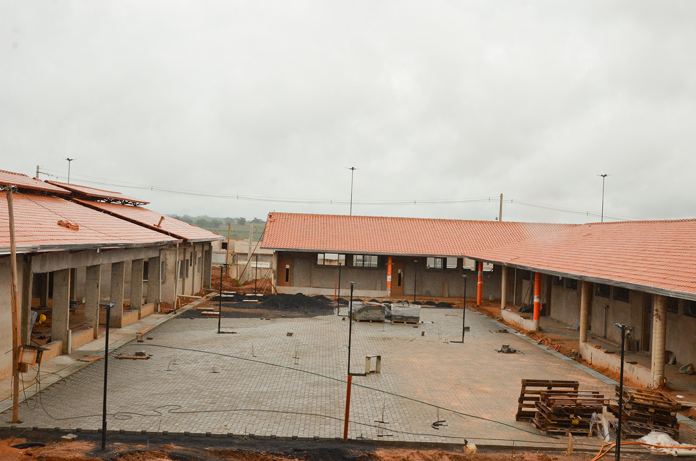 Escola do Adelinha em fase de acabamento
