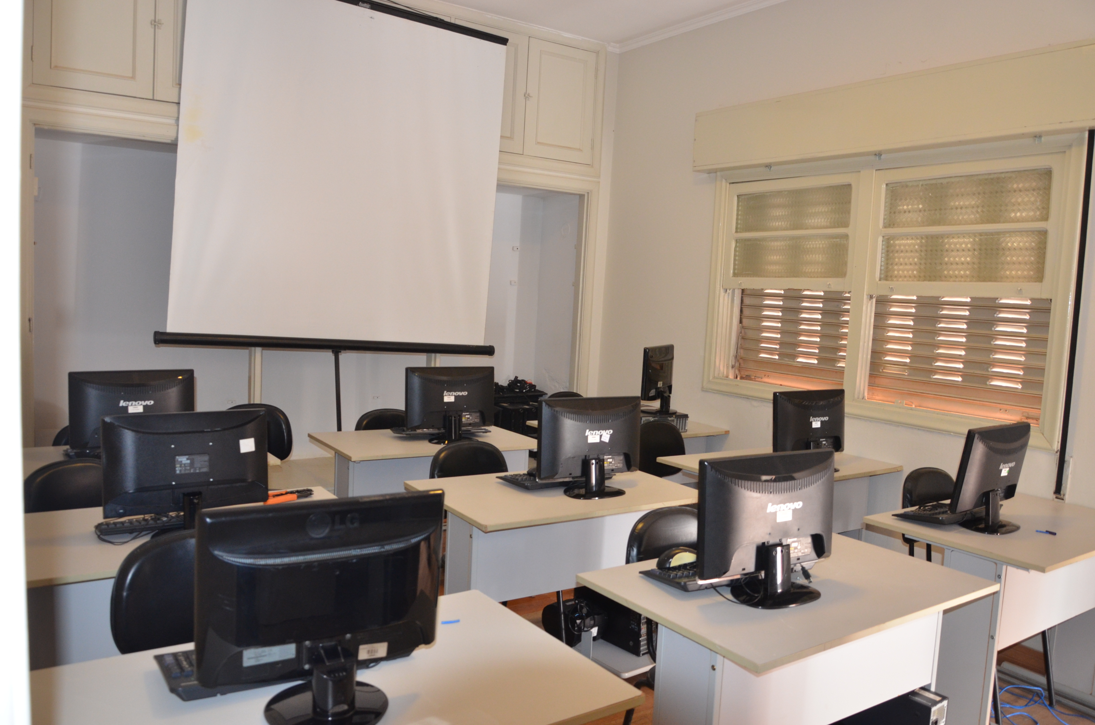 Educação abre processo de reavaliação dos estudantes beneficiados pelo Bolsa Medicina