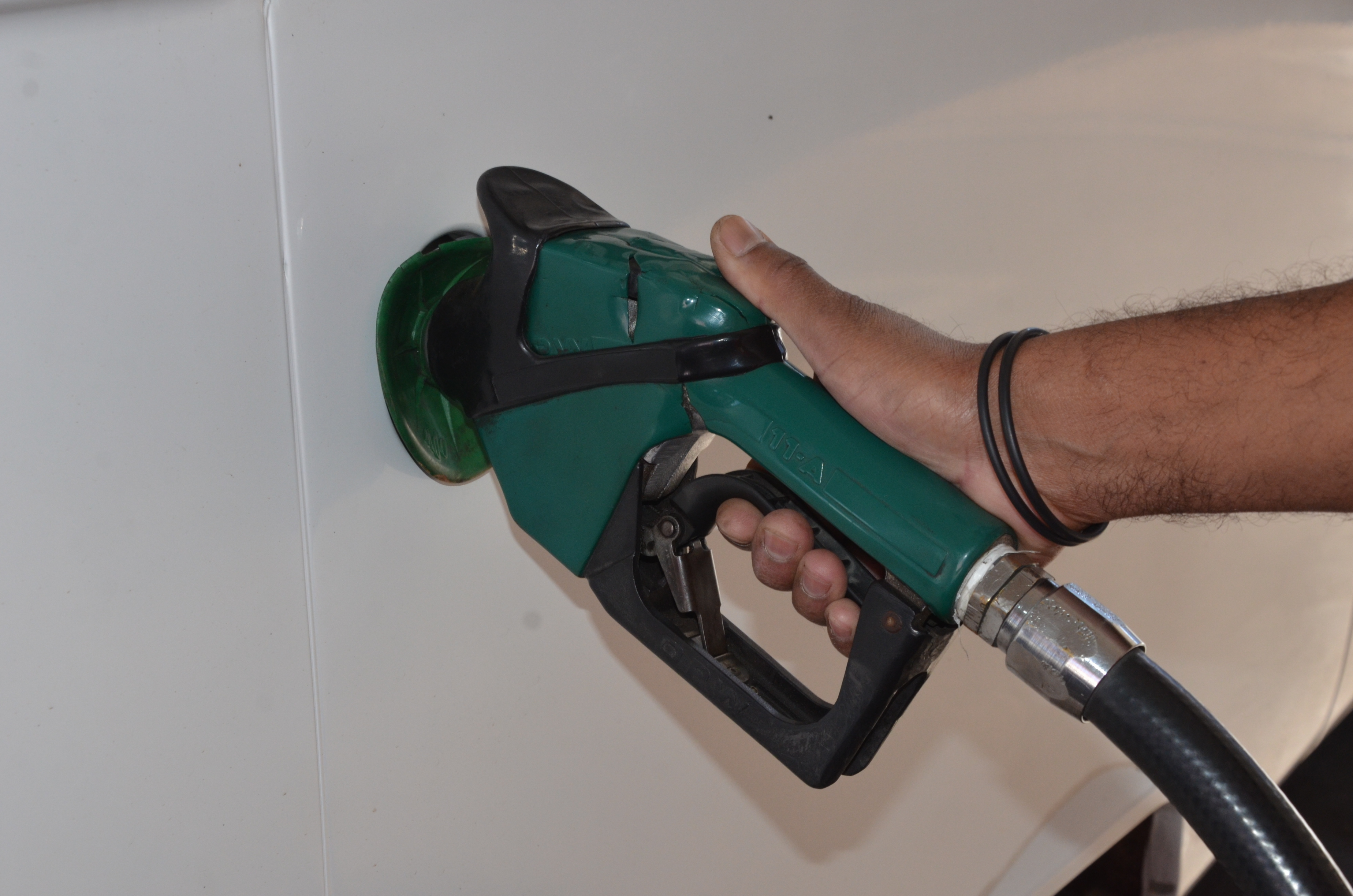 Procon divulga nova pesquisa de preços dos combustíveis