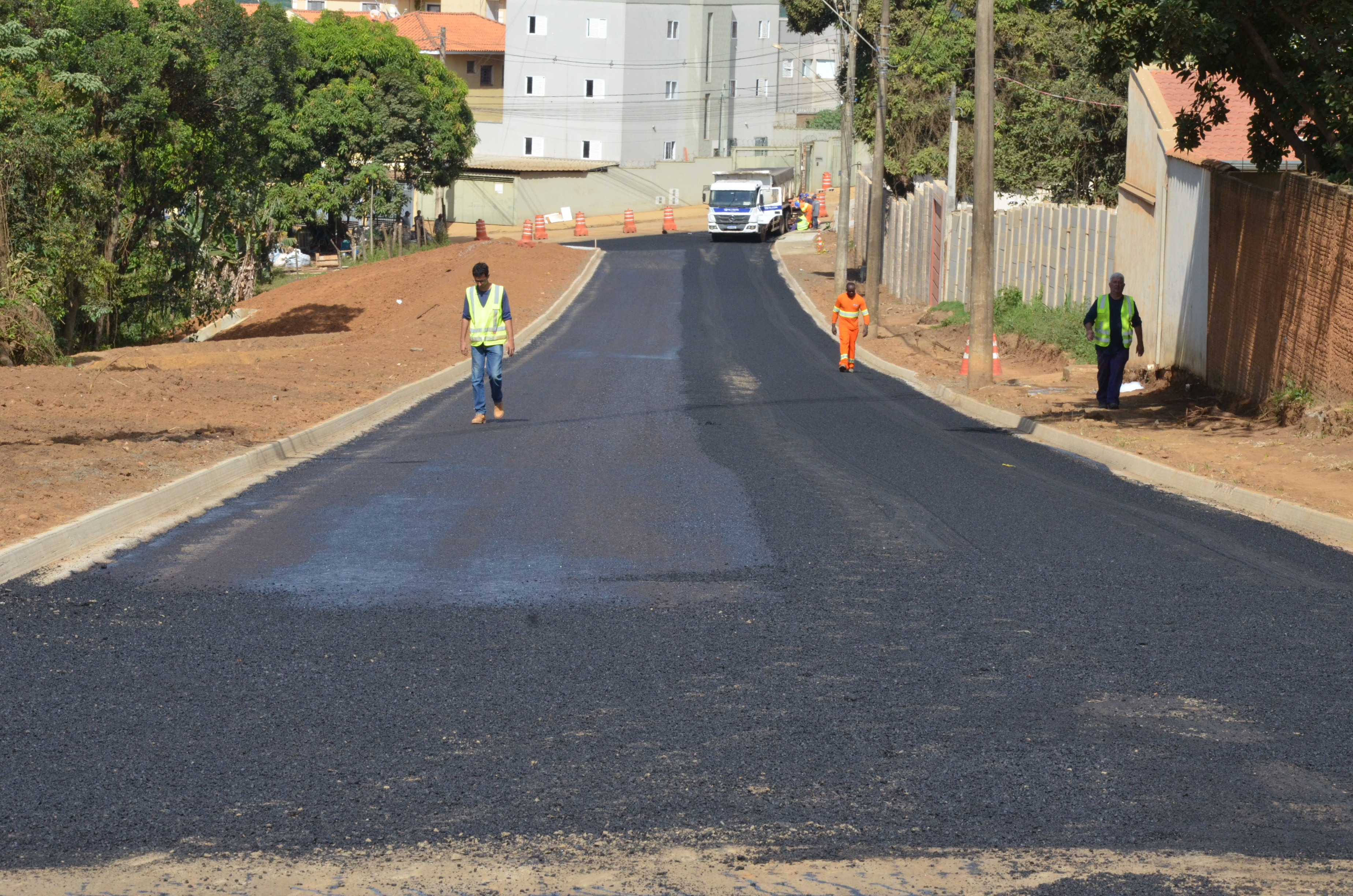 Obras da Avenida Euclides Vieira Coelho em fase final