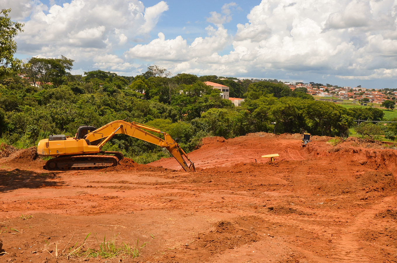Voçoroca do Aeroporto 3 recebe obras de contenção