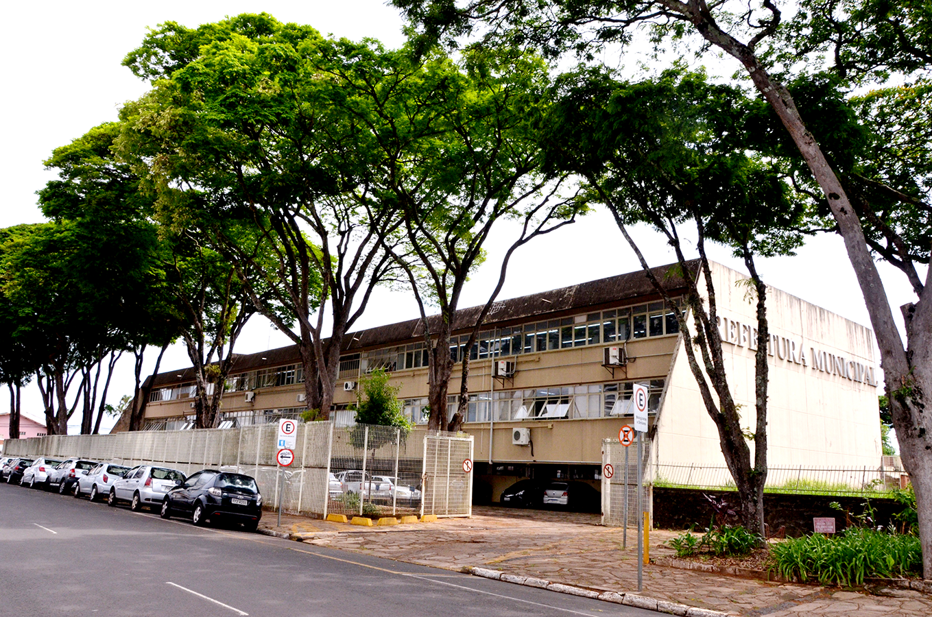 Ano Novo: repartições municipais têm mudanças no expediente