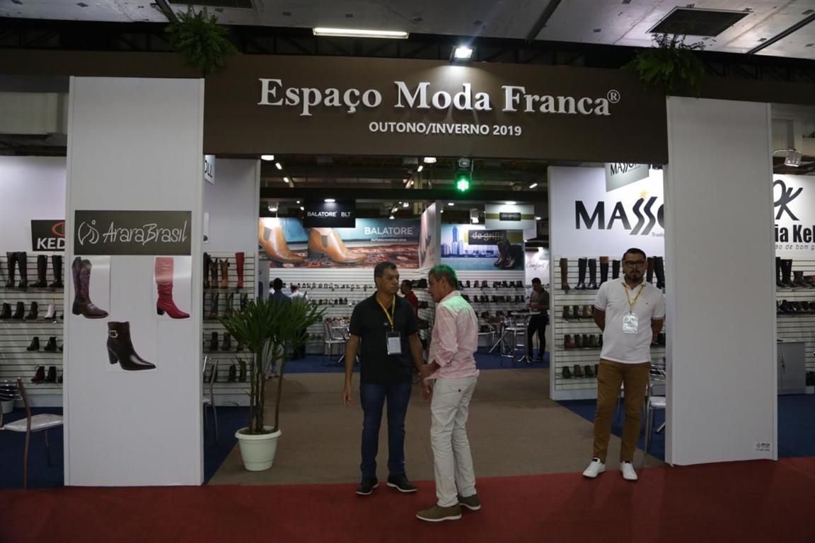 Prefeito comemora clima de otimismo na Couromoda e diz que IPT fica em Franca