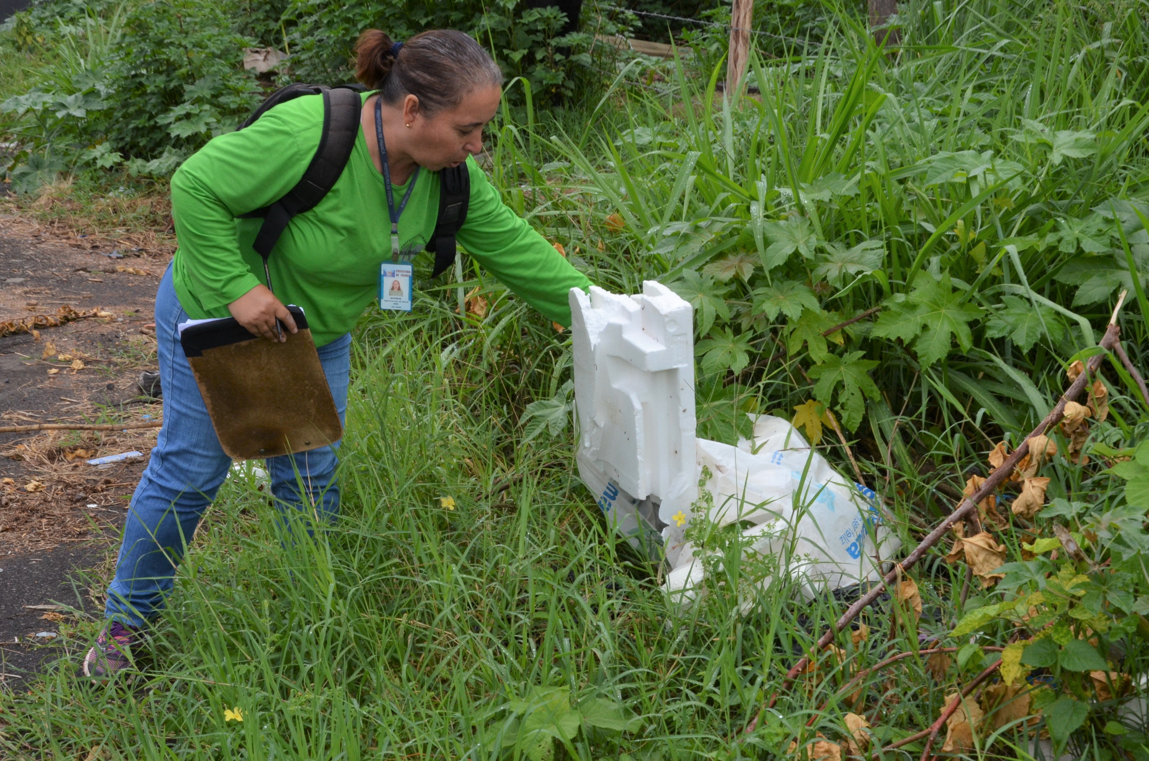 Prefeitura se reúne com entidades para reforçar combate ao mosquito da dengue