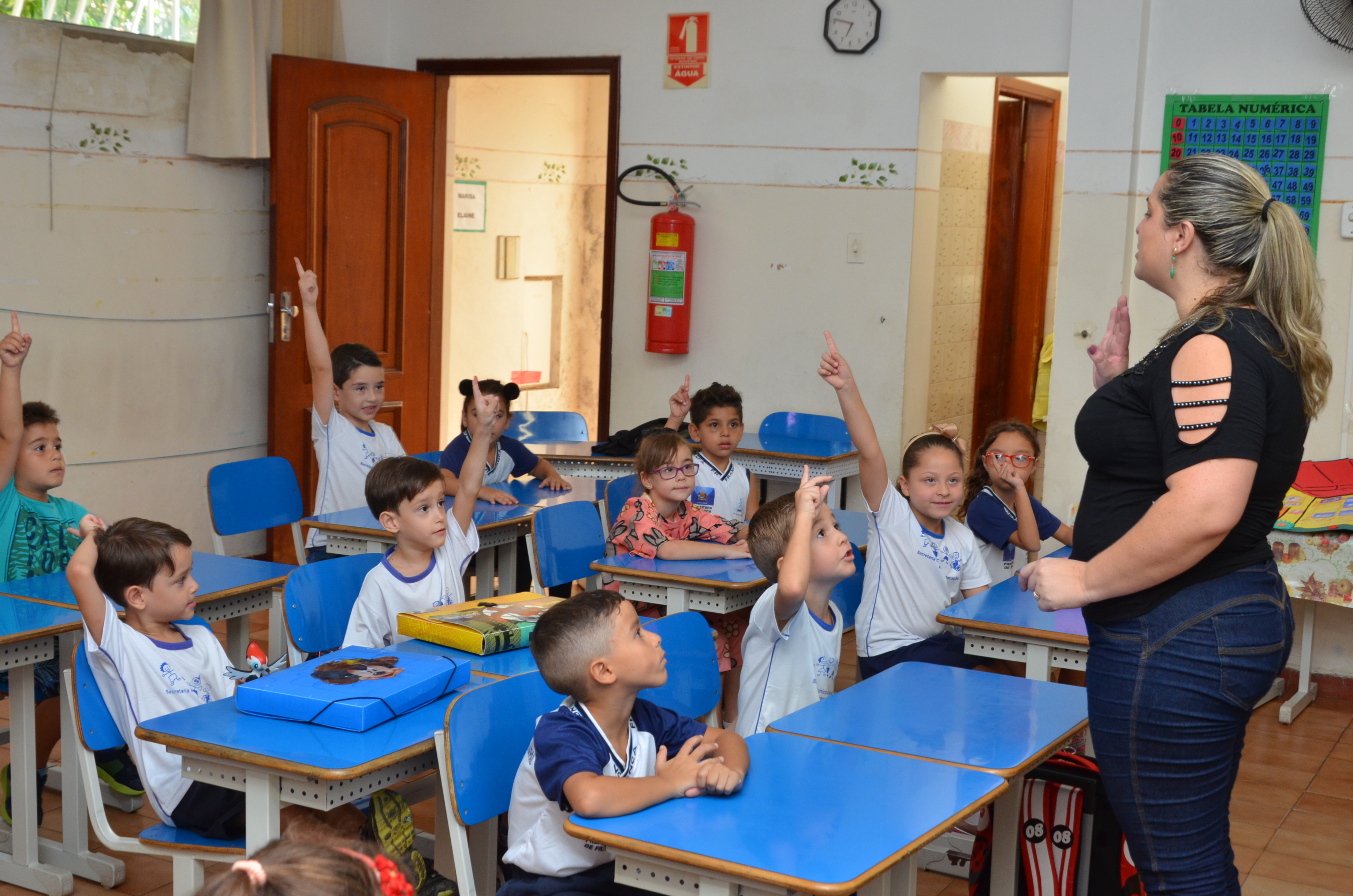 Alunos da Rede de Educação Básica voltaram às aulas nesta segunda