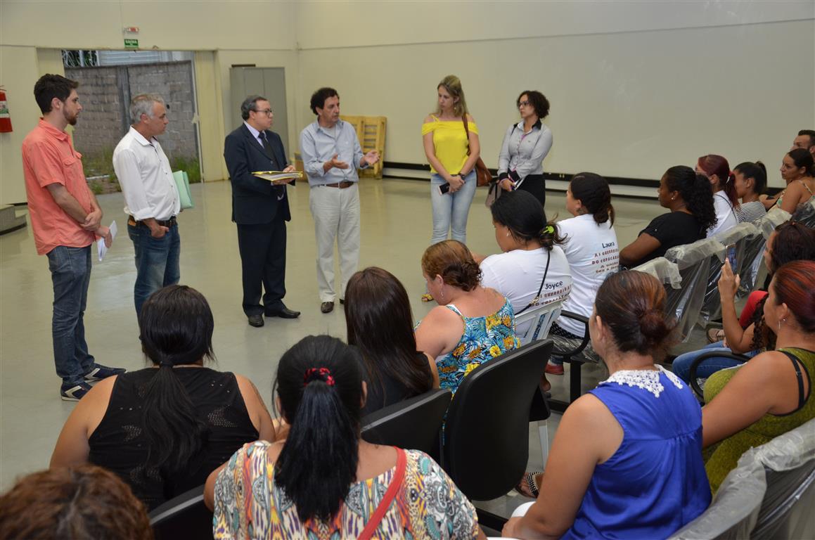 Reunião discute situação e entrega do Copacabana