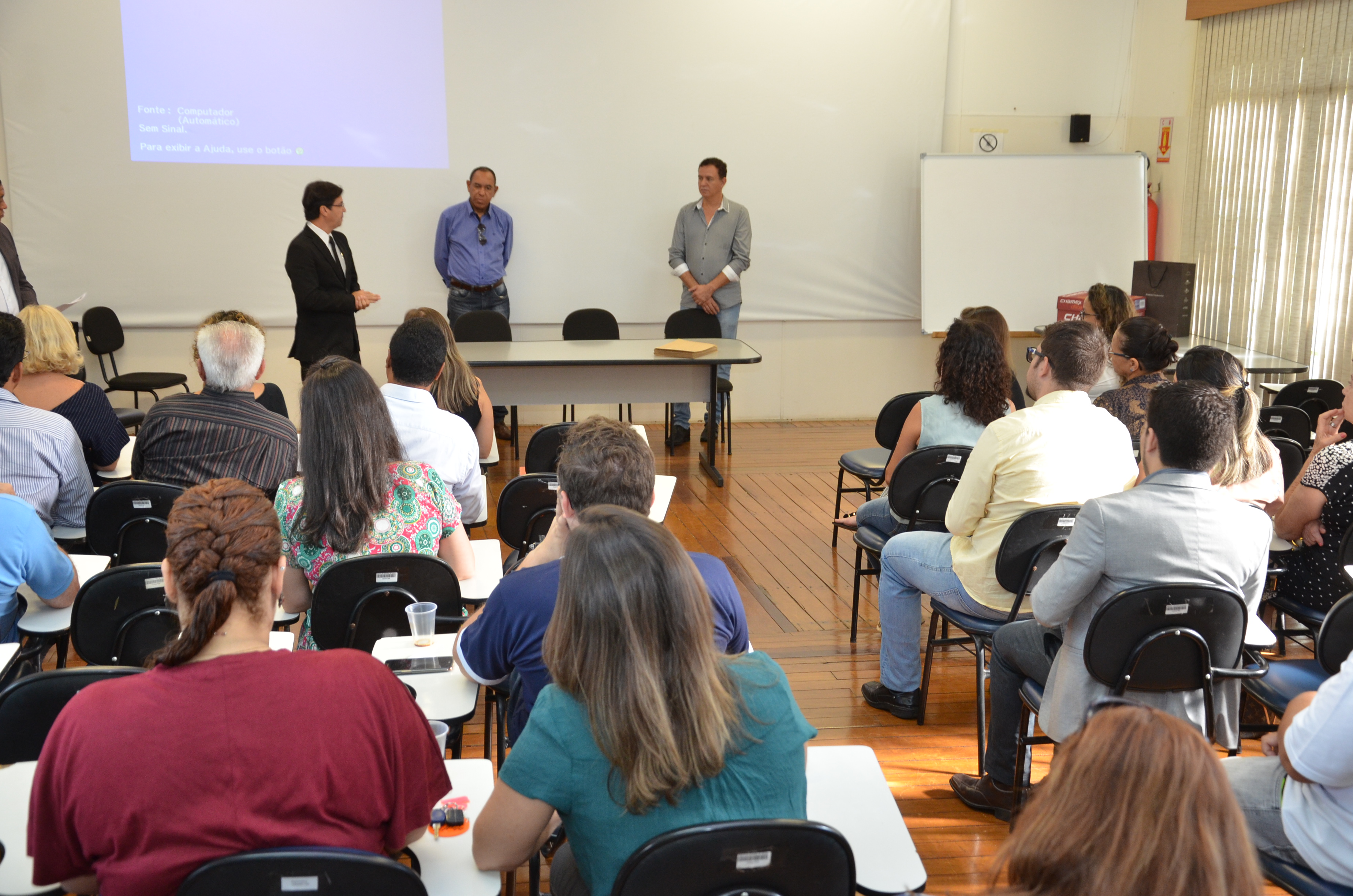 Palhares é eleito presidente do Conselho da Criança