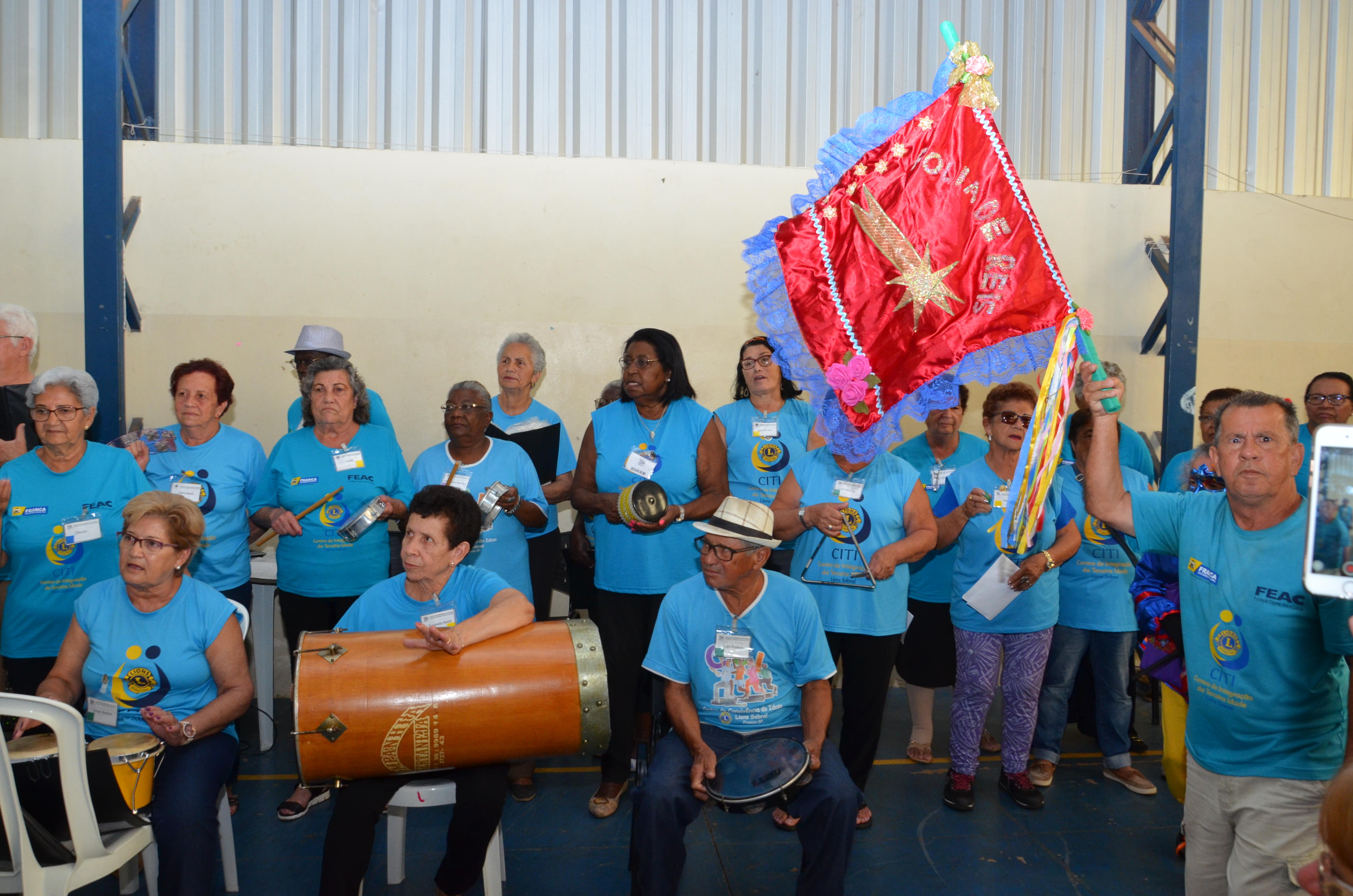 Baile da Amizade fecha Semana do Idoso de Franca