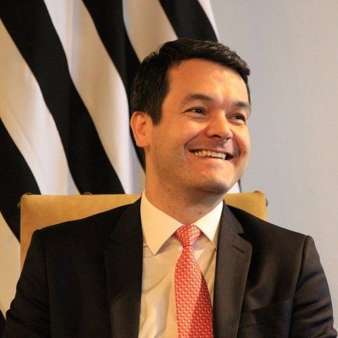 Secretário cancela visita na segunda-feira