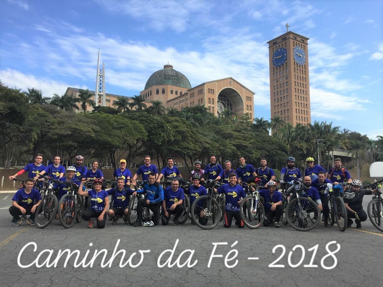 Romeiros que saíram de Franca chegam ao Santuário