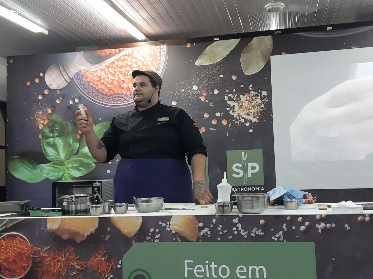Festival Gastronômico lota Parque Fernando Costa