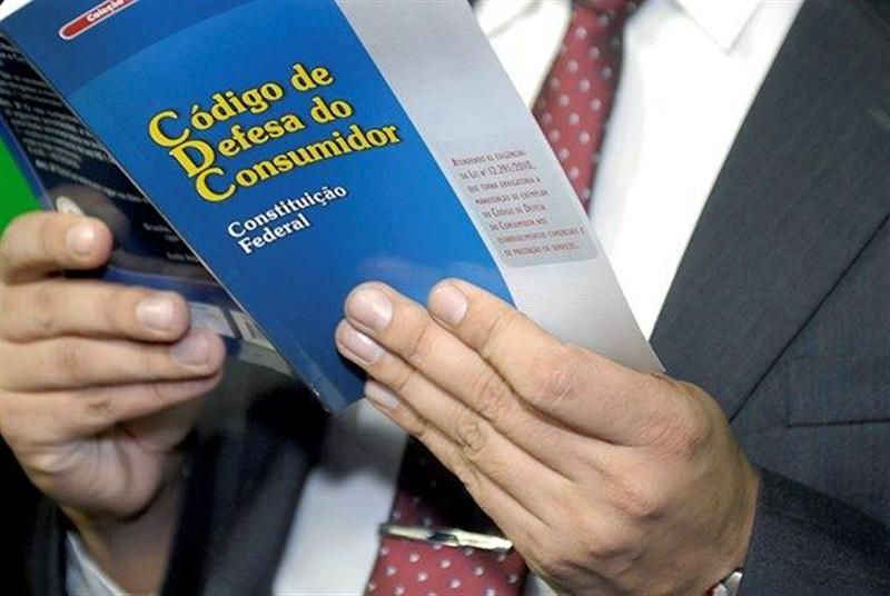 Procon alerta sobre golpe de venda do Código de Defesa do Consumidor