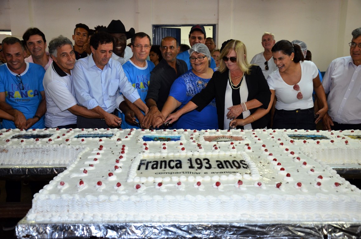 Milhares de pessoas comemoraram os 193 anos de Franca