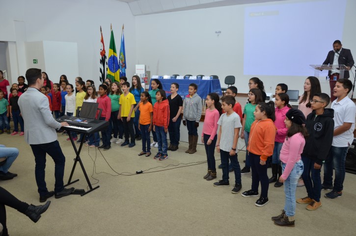 Projeto Educonexão na rede municipal