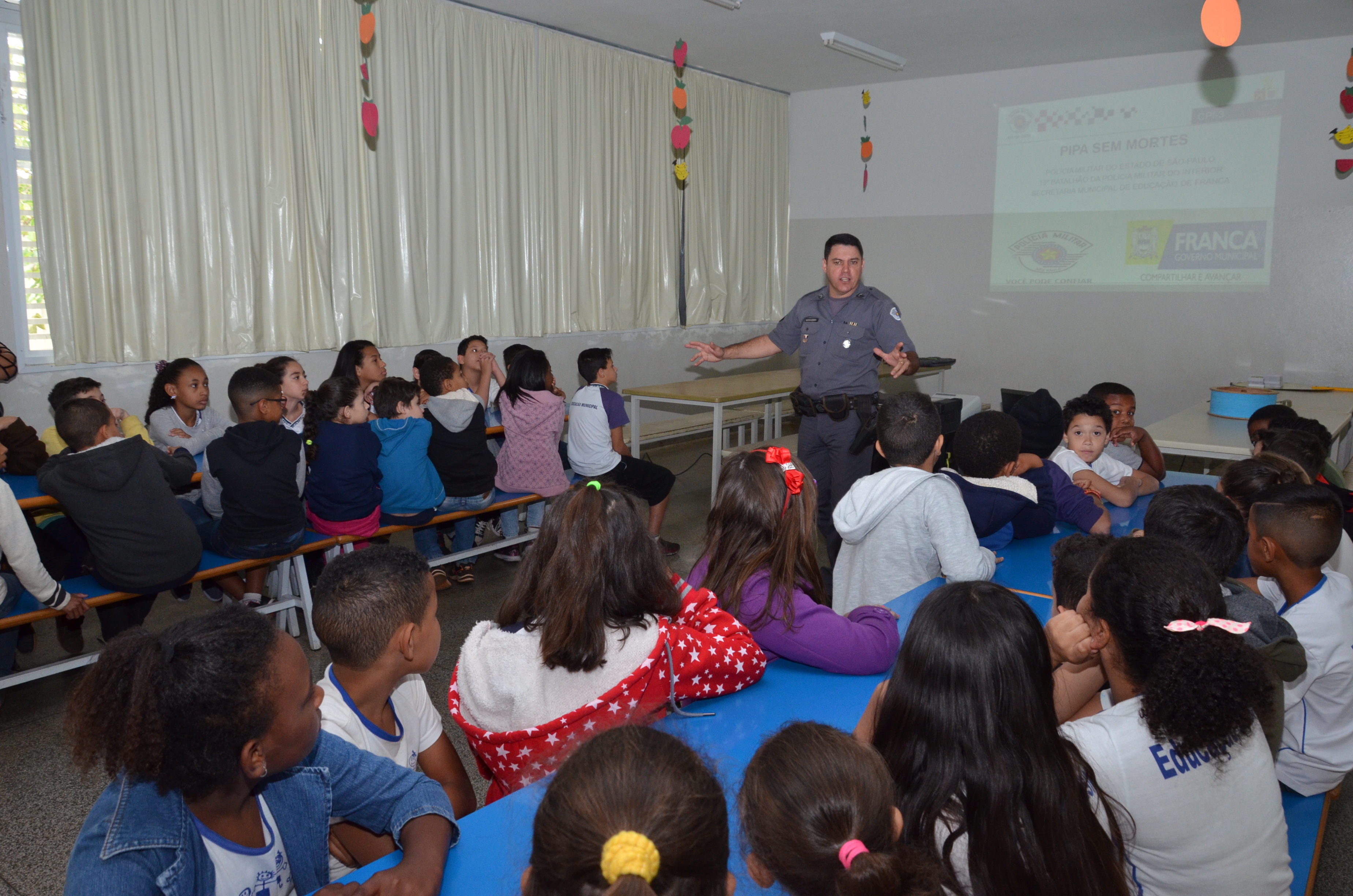 Pipas sem Mortes segue nas escolas