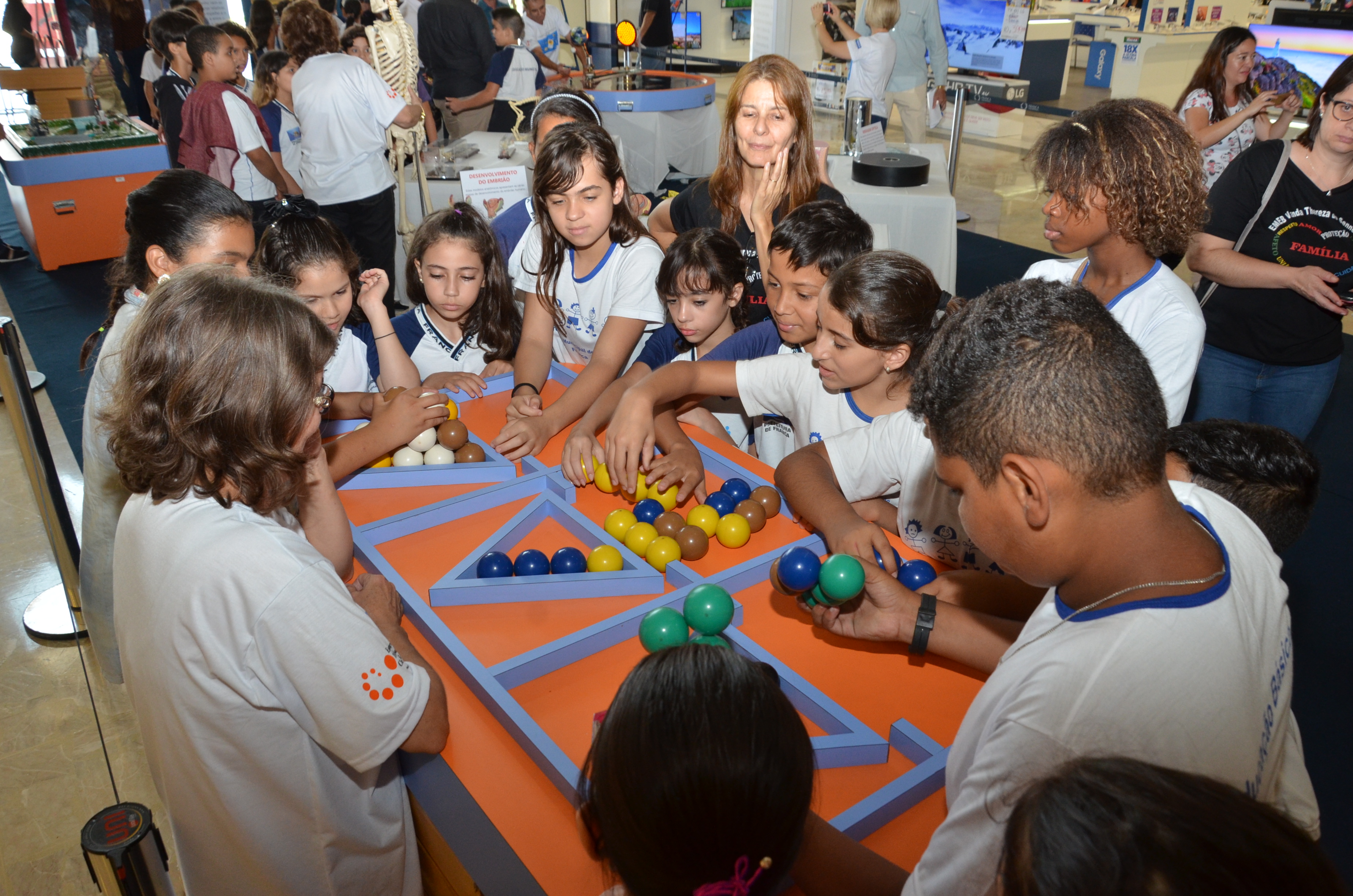 Semana da Ciência é aberta no Franca Shopping