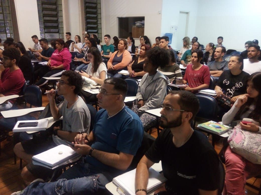 Educação inicia aulões preparatórios para o ENEM