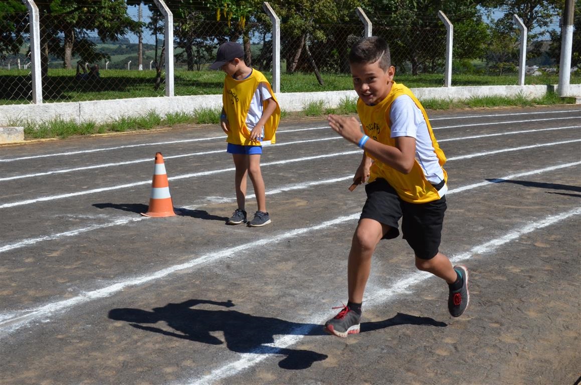 Festival de Atletismo segue no Poliesportivo