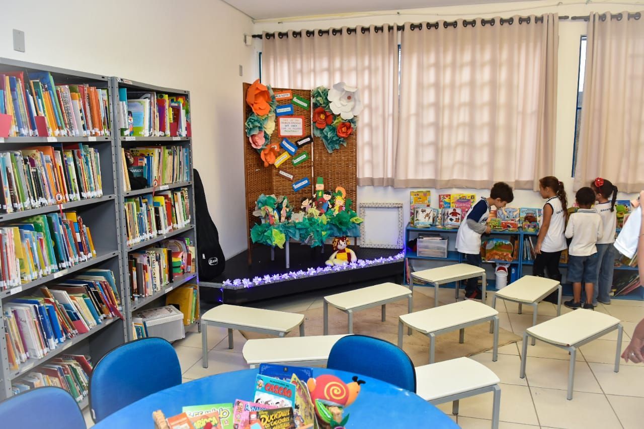 Escola do Aeroporto ganha Sala de Leitura