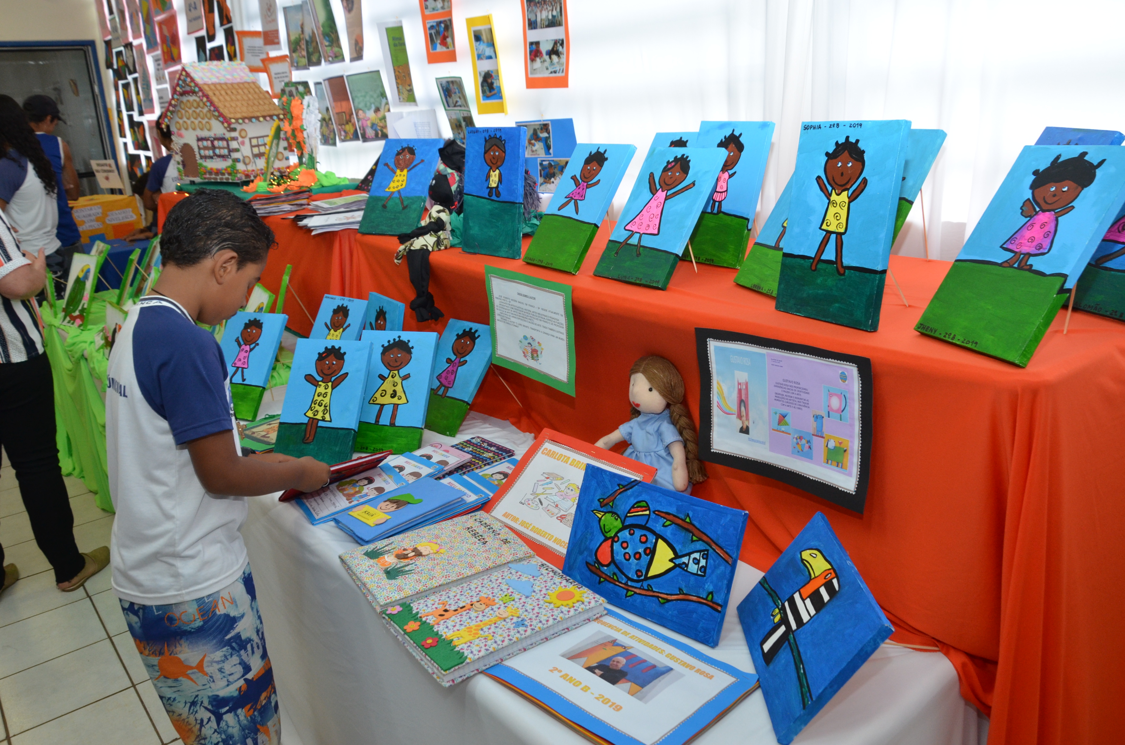 Sábado de mostras pedagógicas nas escolas