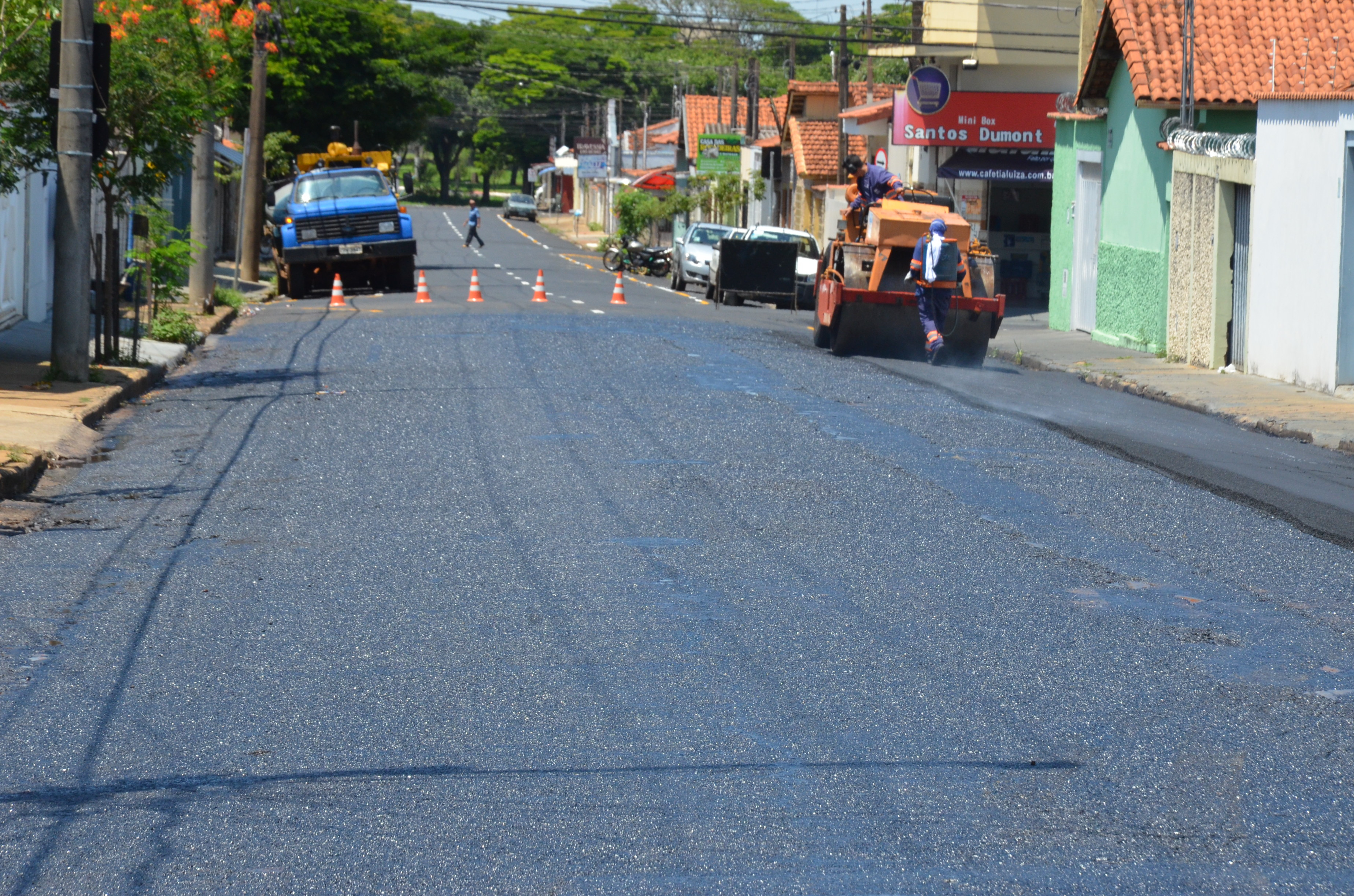 Recapeamento segue pela região da Estação