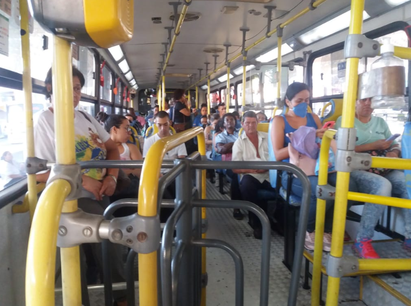 Ônibus sairão mais cedo dos bairros segunda-feira