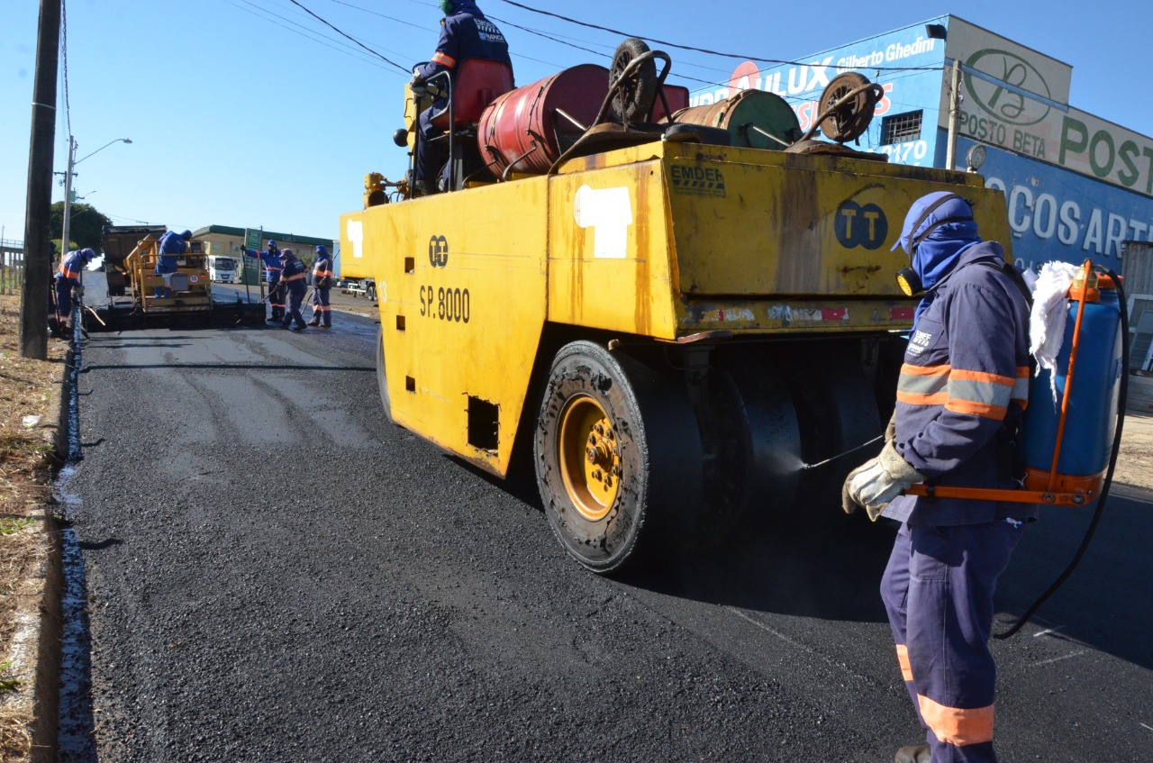 Prefeitura realiza serviços de recapeamento asfáltico