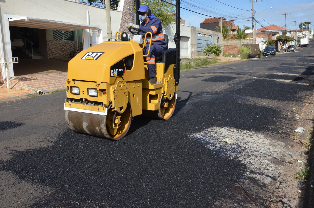 REMENDO ASFÁLTICO SEGUE EM FRANCA