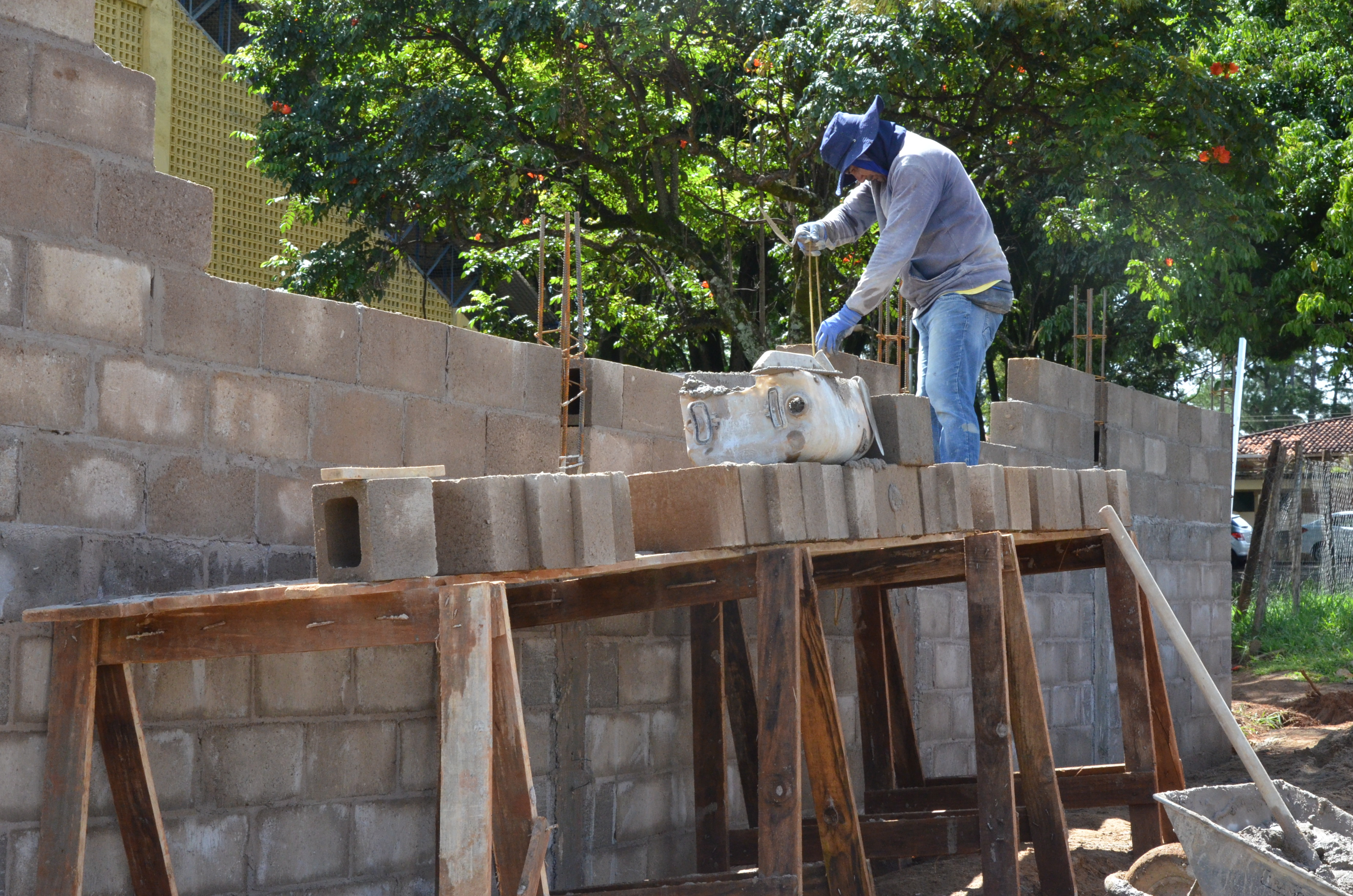 Escola do Petrópolis passa por reformas
